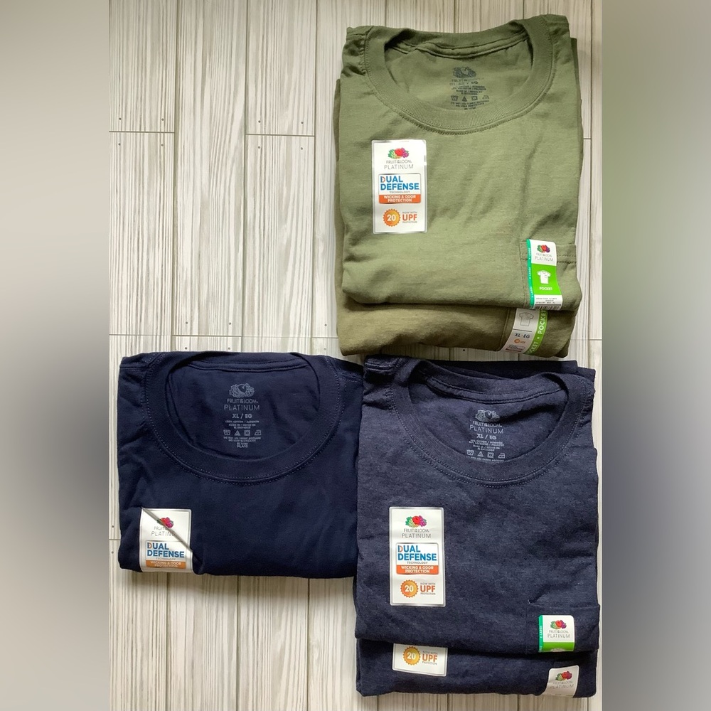 NWT!  Men’s Cotton T-shirt Pocket Short Sleeve 2 Colors  (XL)